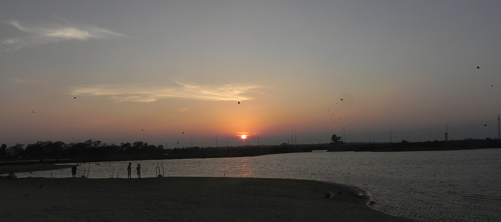 Arugam Bay sunset.