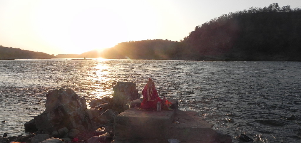 Omkarishwar Narmada sunset.