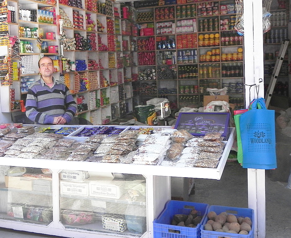 Gangotri street stall.
