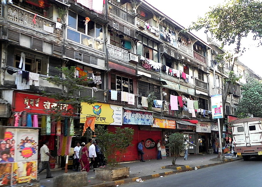 Mumbai street scene