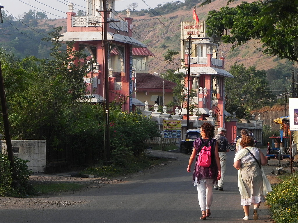 Fred, Petra, Florence, and Annie make their way to the Shree Narayani Dham Temple.