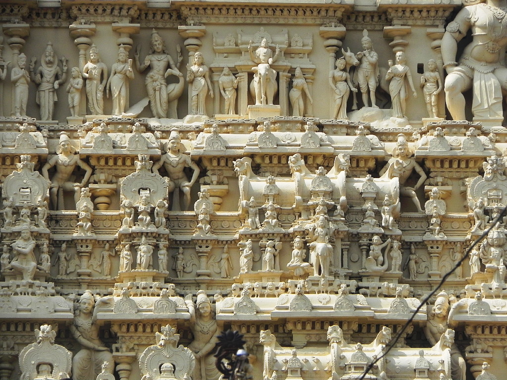 The intricate detail on the temple tower of Trivandrum.
