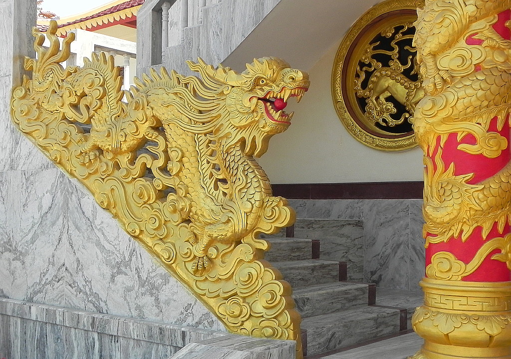 Stairway at the Chinese temple.